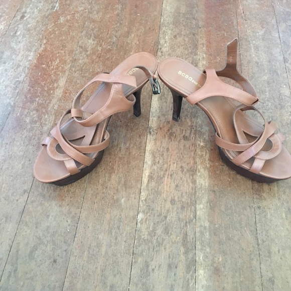 Bcbg brown leather heels - Picture 3 of 3
